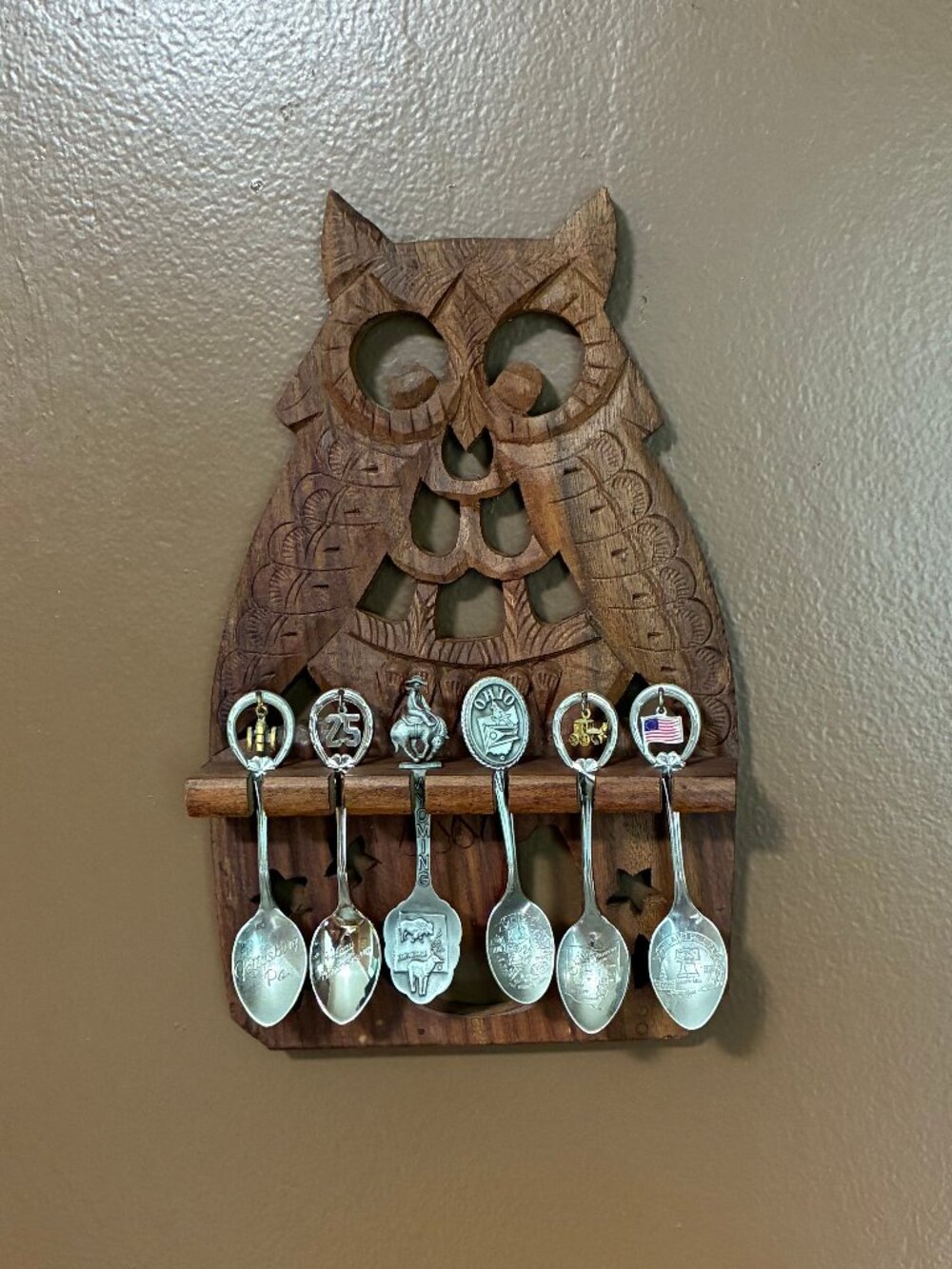 Owl Spoon Display Rack
